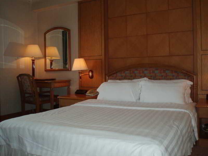 Gardford International Hotel Guangzhou Dış mekan fotoğraf